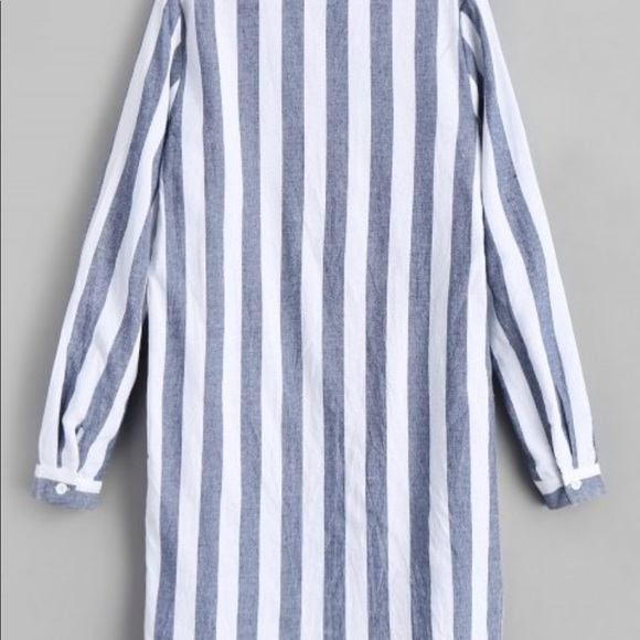 V Neck Striped Slit High Low Dress - Picture 2 of 5